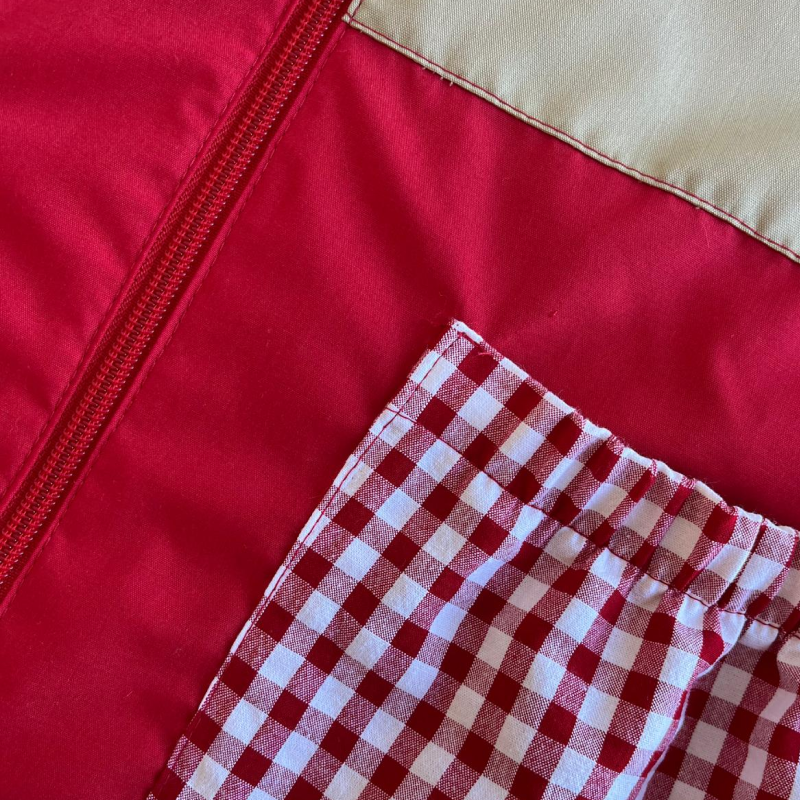 P020 PICHI MAESTRA ROJO Y BEIGE