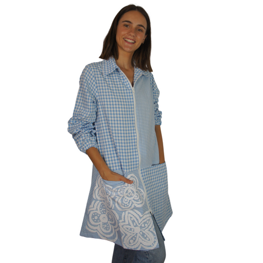 B018 BATA CUADROS CELESTES